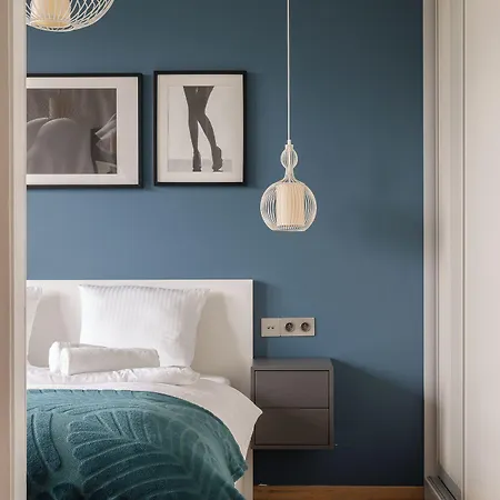 Rentplanet - Odra Tower Apartment Breslau