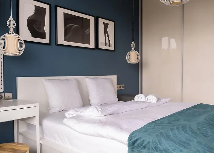 Apartment Rentplanet - Odra Tower Breslau